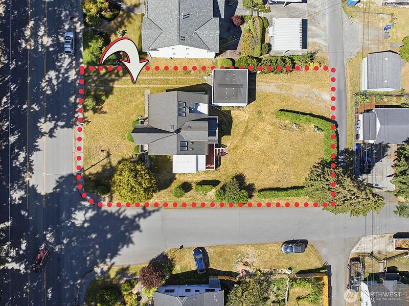 3rd image of 5627 Colby Avenue