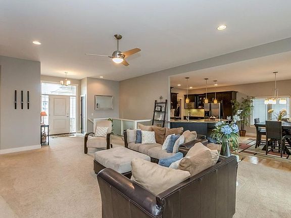4th image of 855 Pheasant Ln