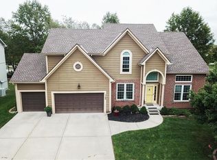 1166 Huntington Dr, Liberty, MO 64068