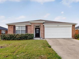 2219 Meade Ct, Little Elm, TX 75068