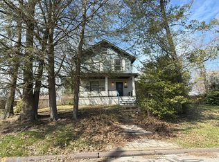414 6th Ave, Beaver Falls, PA 15010