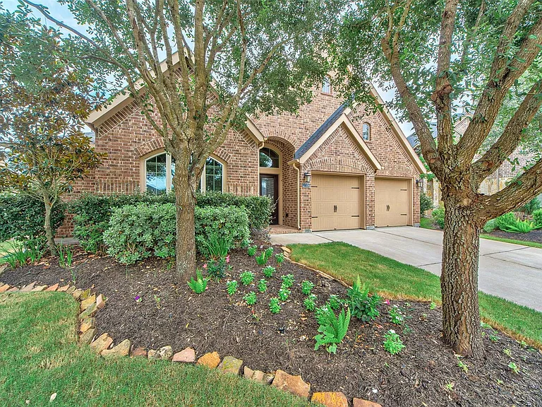 27106 Cross Pointe Ct — Photo 3