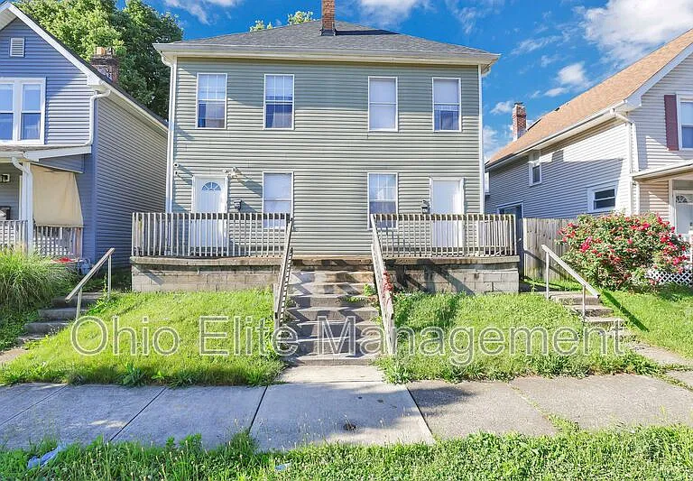 347 1/2 E Welch Ave — Photo 2