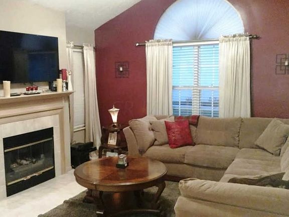 3rd image of 62 Villa Pointe Dr