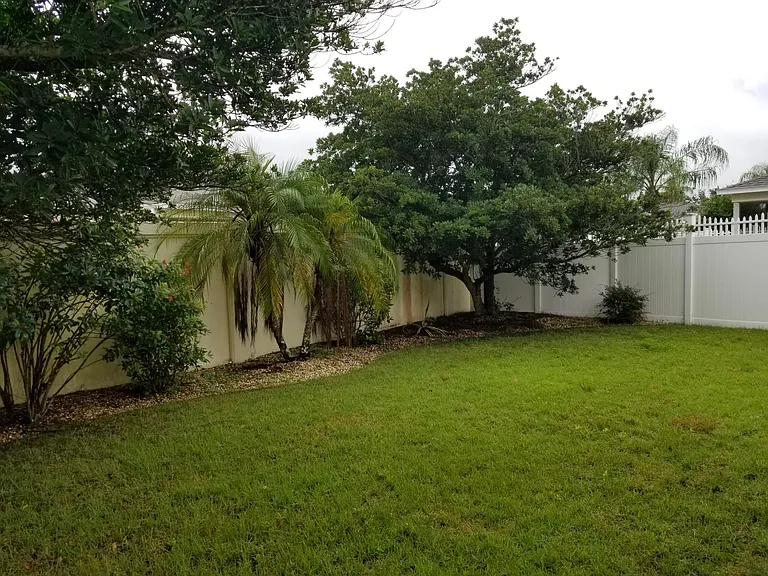 1255 Virginia Dr — Photo 10
