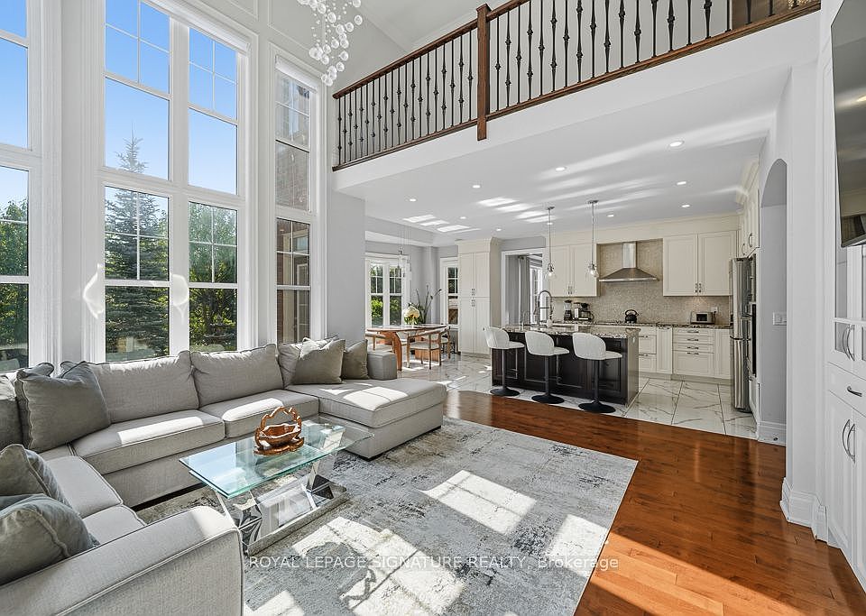 1st image of 9 William Bowes Blvd