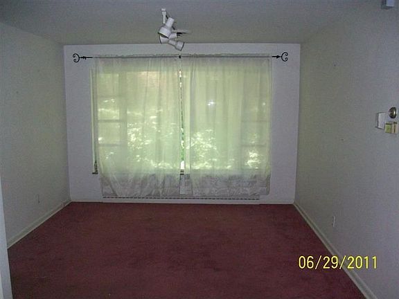 4th image of 203 Bellewood Ave