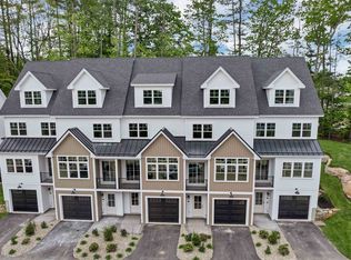 60 White Oaks Rd #27, Laconia, NH 03246