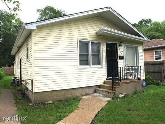 2nd image of 14805 Lincoln Ave