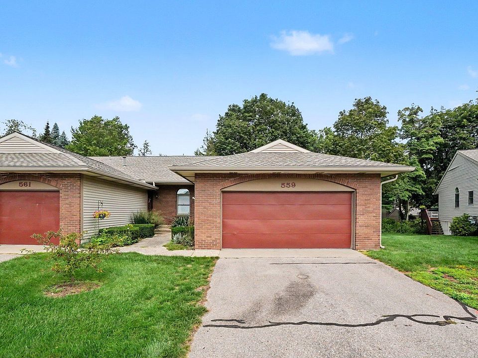 1st image of 559 Spring Ln