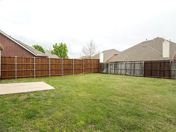 3rd image of 10325 Cochron Dr
