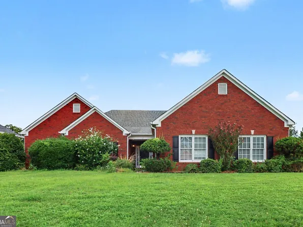 17 Windermere Bnd NW, Cartersville, GA 30120