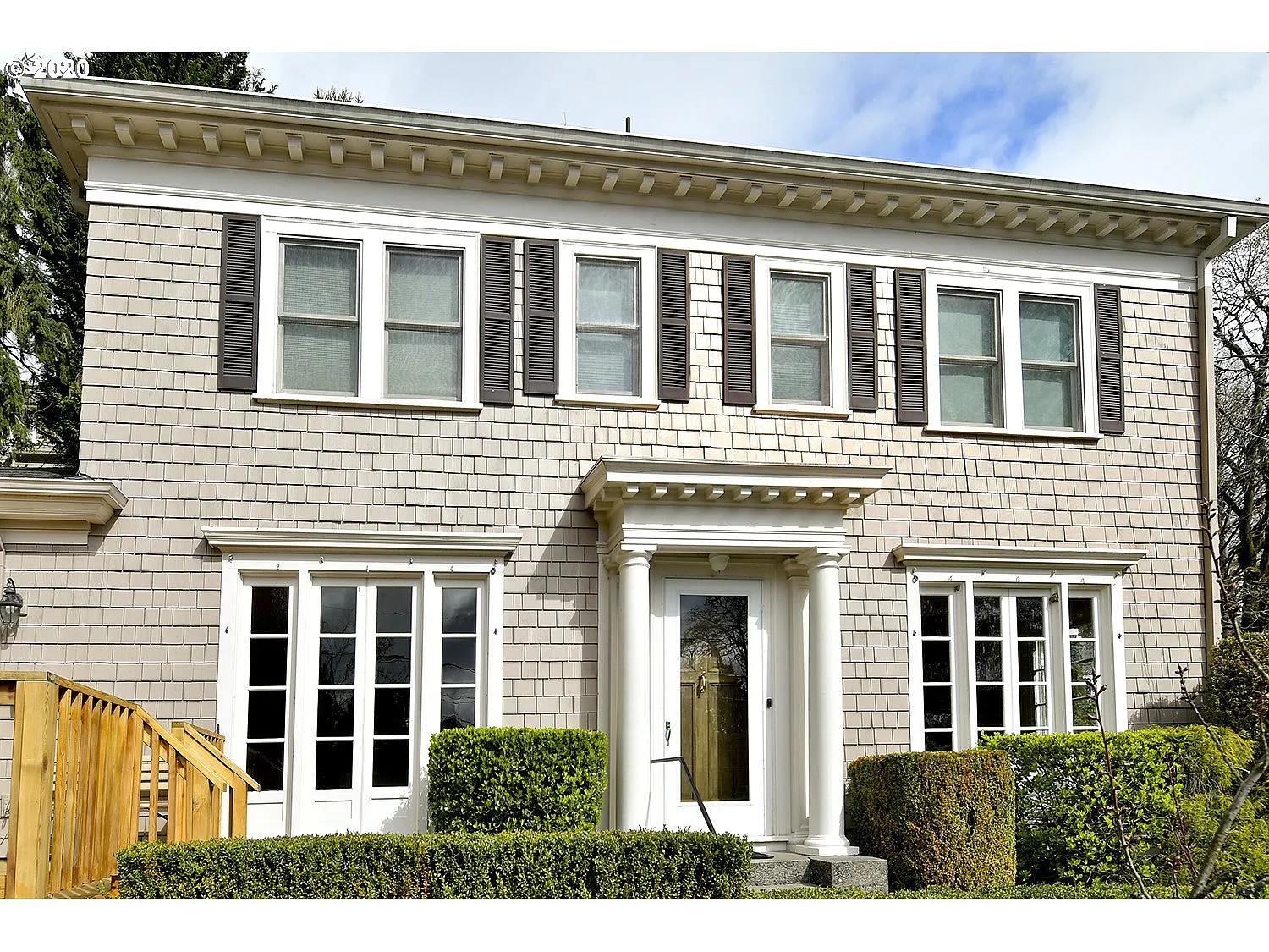 2657 SW Gerald Ave photo 1