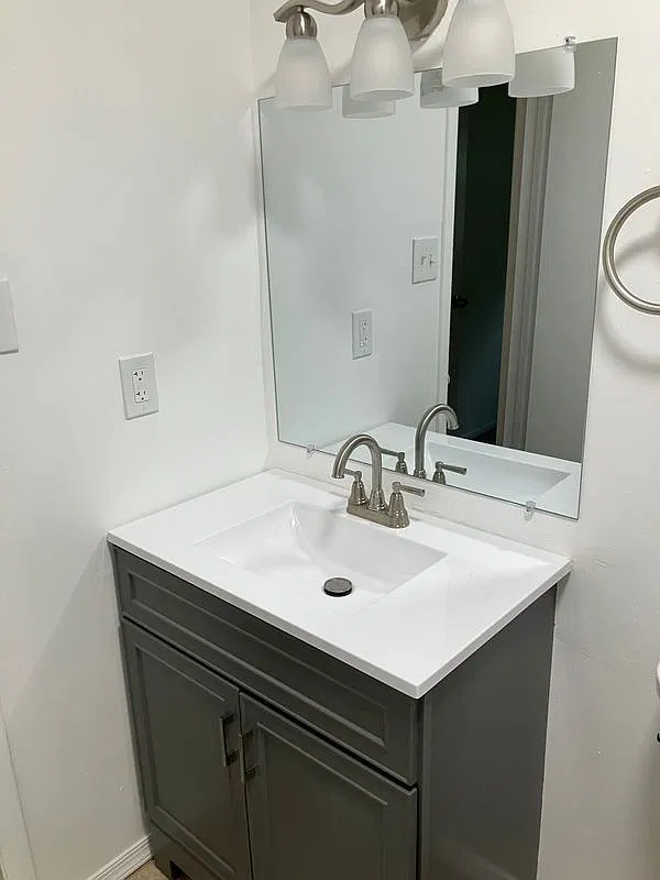 2 bed, 1.0 bath, 850 sqft, $1,650 — Photo 4
