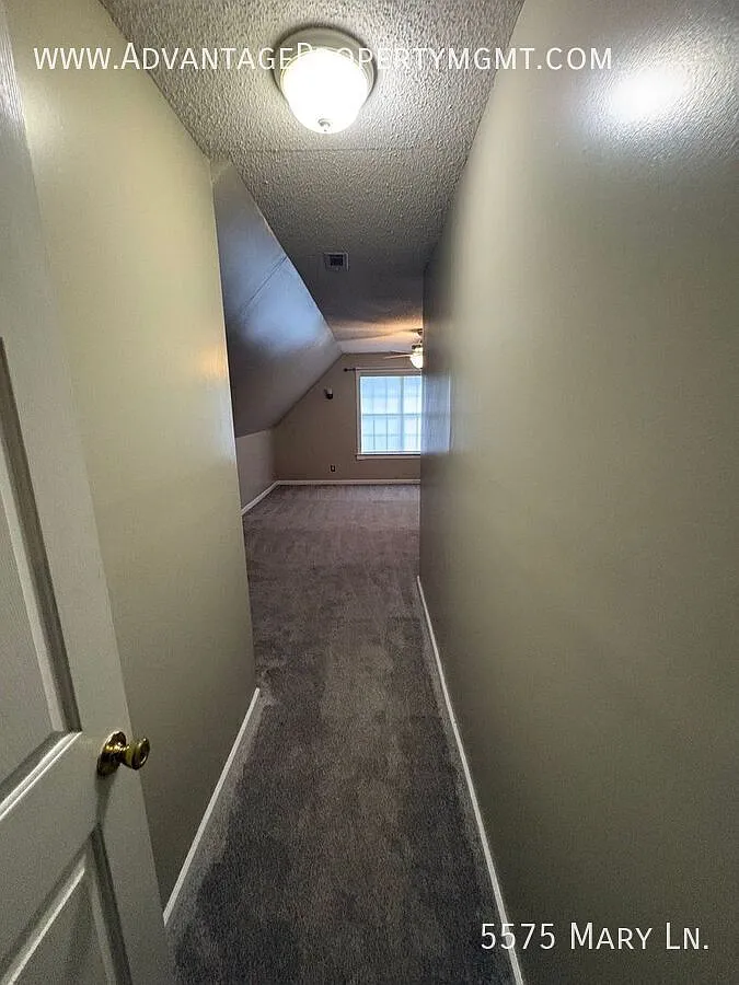 Spacious and well-maintained home located in the heart of Arlington! — Photo 3