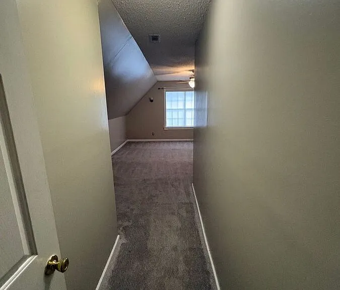 5575 Mary Ln — Photo 3
