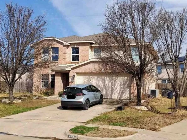 5917 McKaskle Dr, Fort Worth, TX 76119