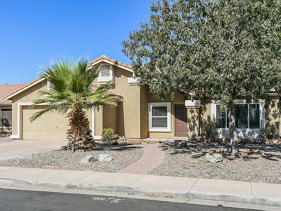 3rd image of 820 N Sailors Way