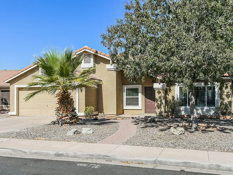 820 N Sailors Way — Photo 3