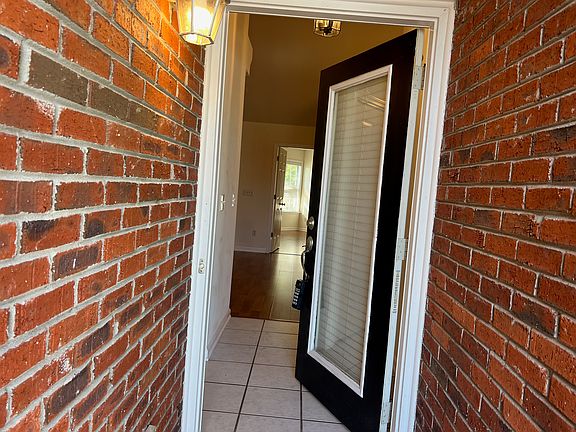 2nd image of 3883 Merestone Dr