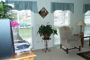 4th image of 23507 Stonehenge Blvd #1