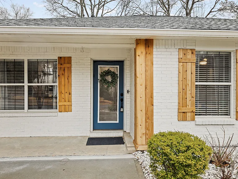 1406 Cartecay Dr — Photo 24