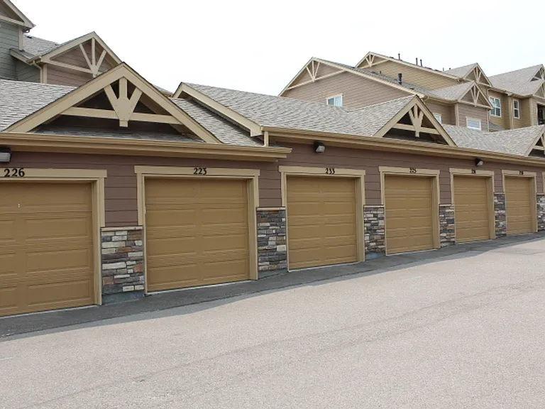 9992 W Victoria Pl #205 — Photo 37
