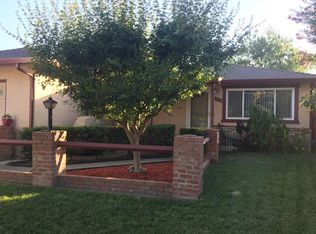 732 Cloverland Way, Oakdale, CA 95361