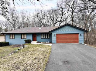 3874 Barley Ridge Trl, Cherry Valley, IL 61016