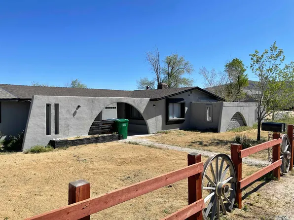 850 Koontz Ln, Carson City, NV 89701