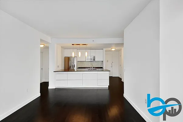 Sold by Botensten Properties International | media 19