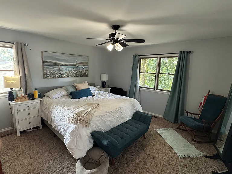 12 Elizabeth Dr — Photo 8