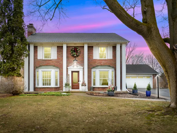 4125 Grand Prairie Rd, Kalamazoo, MI 49006