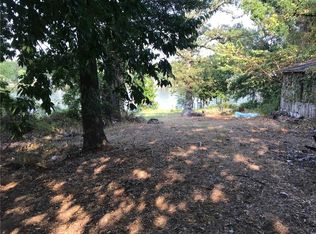 156 Oak St, Mabank, TX 75156