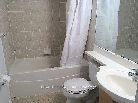 763 Bay St #809 — Photo 11