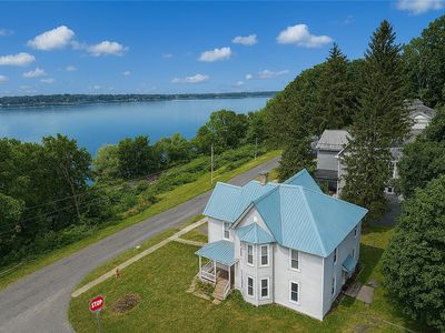 6166 Lake St, Cayuga, NY, 13034