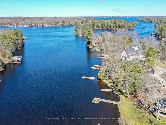 5th image of 3258 Loon Ln