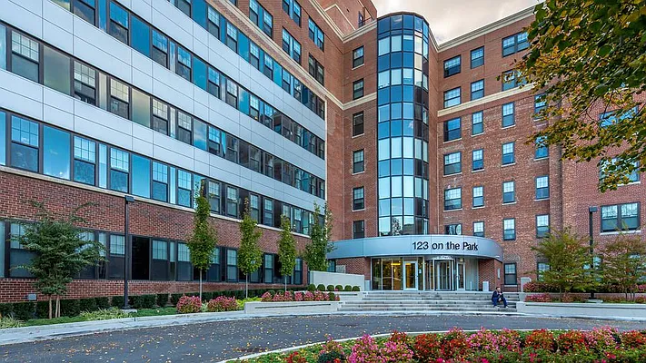 Rented by Nooklyn NYC LLC | media 65