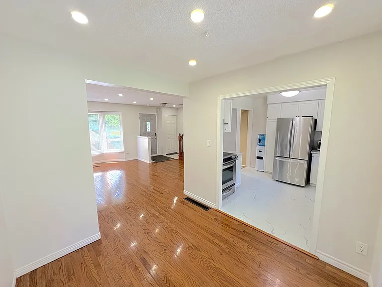 39 Elma St — Photo 11