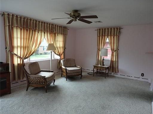 3rd image of 31 Quaid Ave
