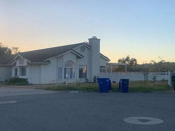 3rd image of 9399 Marina Springs Ln