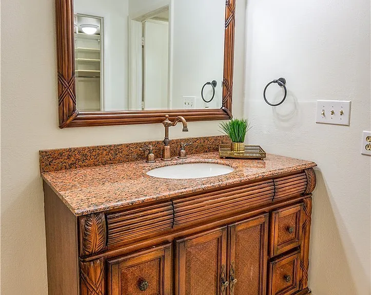 15126 Parkside Dr #104 — Photo 38