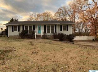 2914 Julie Dr, Scottsboro, AL 35769