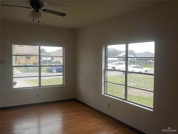 5th image of 801 E Mavi Dr