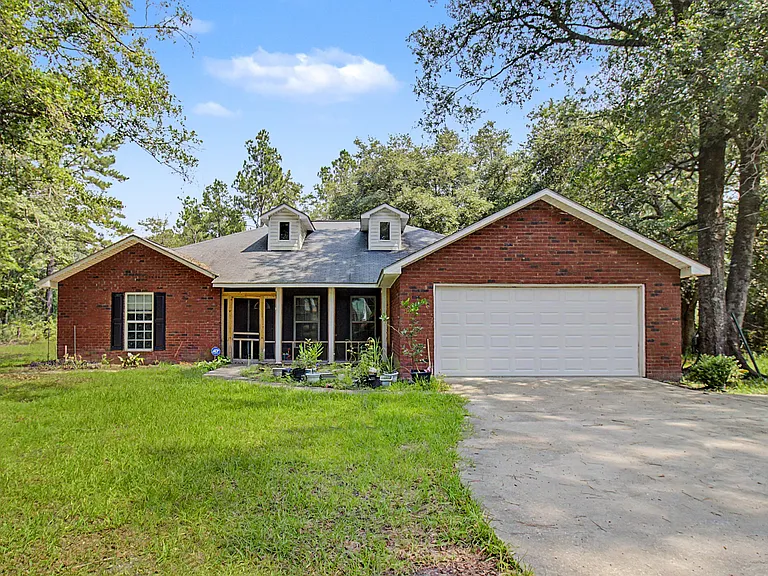 10179 Highway 196 W — Photo 1