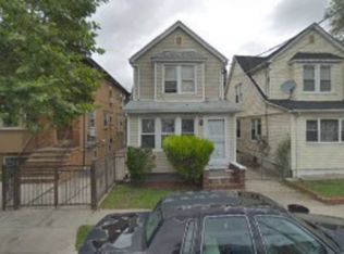 19017 117th Rd, Saint Albans, NY 11412