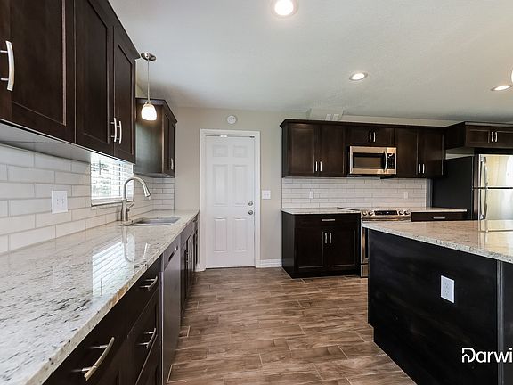3rd image of 3273 Ferndell Dr