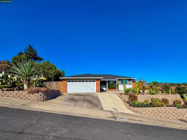 2444 Fitzpatrick St, San Pablo, CA 94806