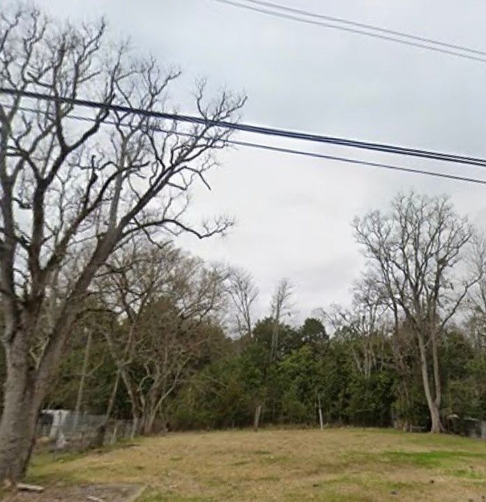 1st image of 5916 Cherry Hill Rd