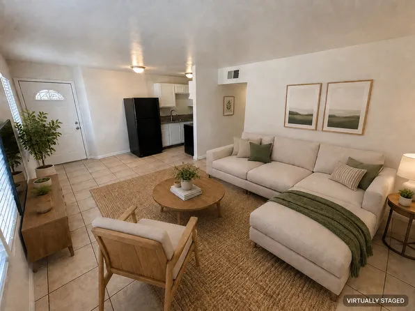 1420 Putnam Ave #4, North Las Vegas, NV 89030